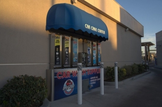 Car wash car care Sherman Way Chevron Los Angeles