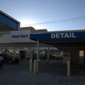 Nearby La Brea Car wash Los Angeles, best car wash near me