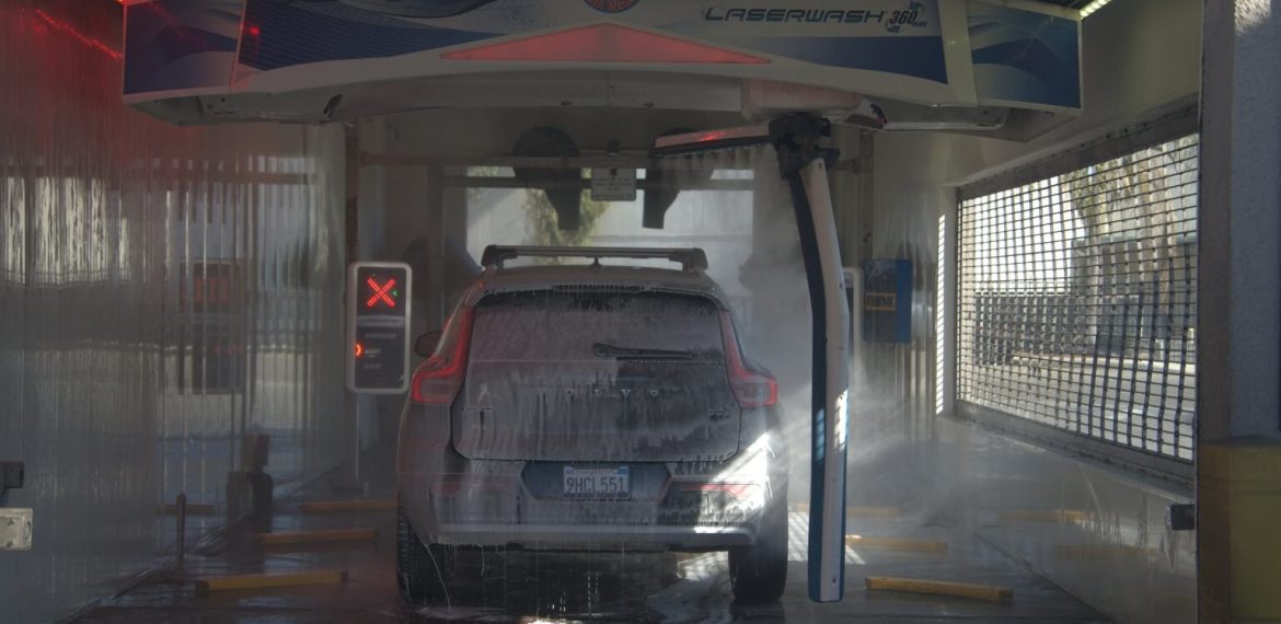 Touchless Car wash Centinela Chevron Los Angeles