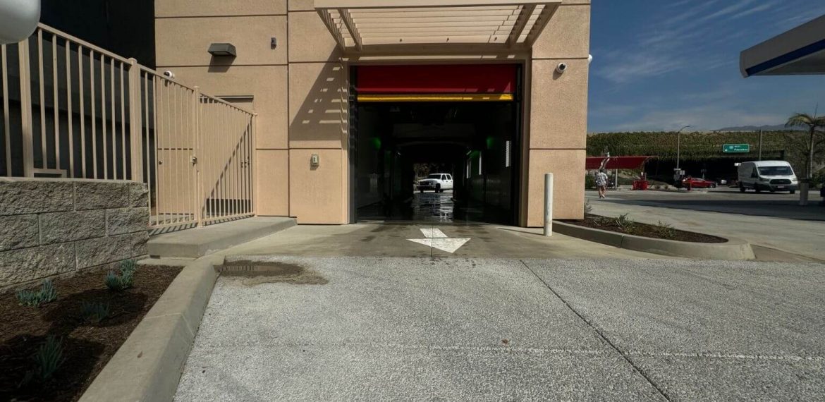 Express Car wash S Myrtle Ave Chevron Los Angeles