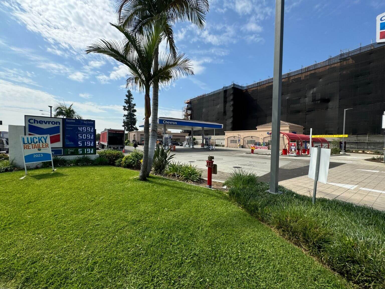 Touchless Car wash Monrovia Chevron los angeles, car wash near me monrovia
