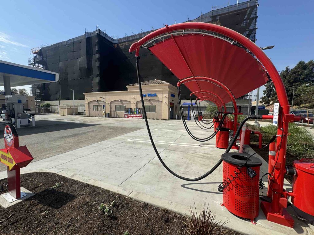 free vacuums Monrovia drive through automic thouch free brushless car wash LA